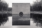 L1005676